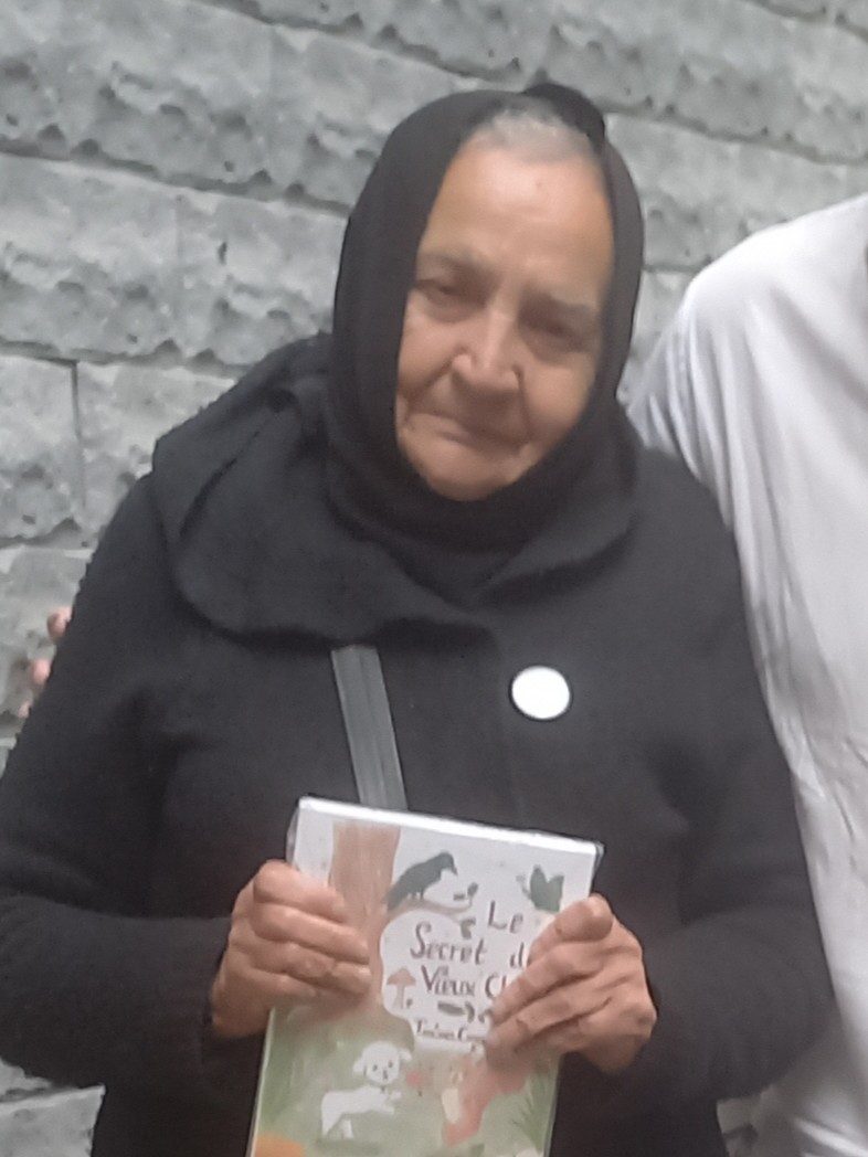 Manana, the newspaper lady of Sololaki